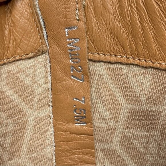 Aquatalia Pointed Toe Leather Tall Boot 7 1/2 - Picture 13 of 16